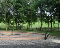 Round Feature